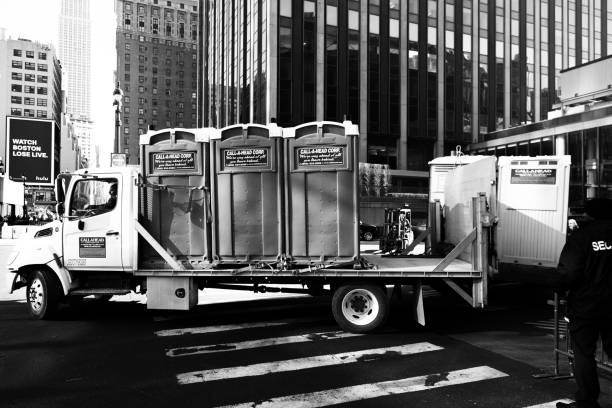 Best Affordable portable toilet rental  in Midland City, AL